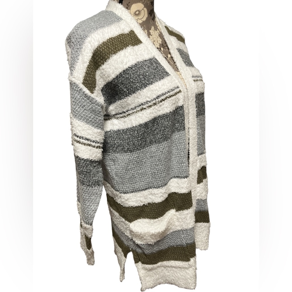 🛍️# 2466 NWT Pink Clover Millicent Striped Open Cardigan